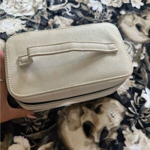 bareMinerals Cream Cosmetic Bag